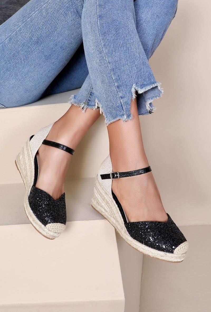 Lujah Shoes (Schuhgrosshandel)
