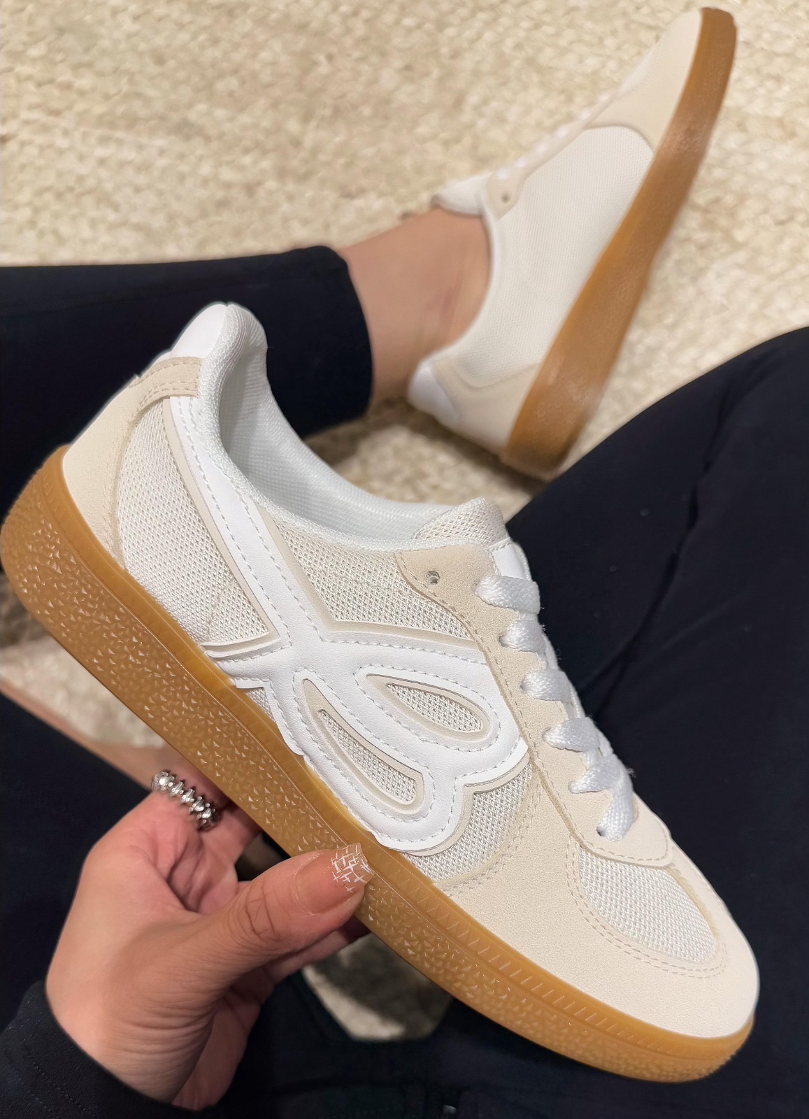 Lujah Shoes (Schuhgrosshandel)