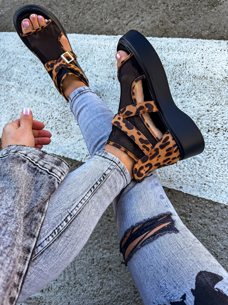 efashion s.r.o. - DOB;Accesoires;Schuhe;Young Fashion - Medvedov