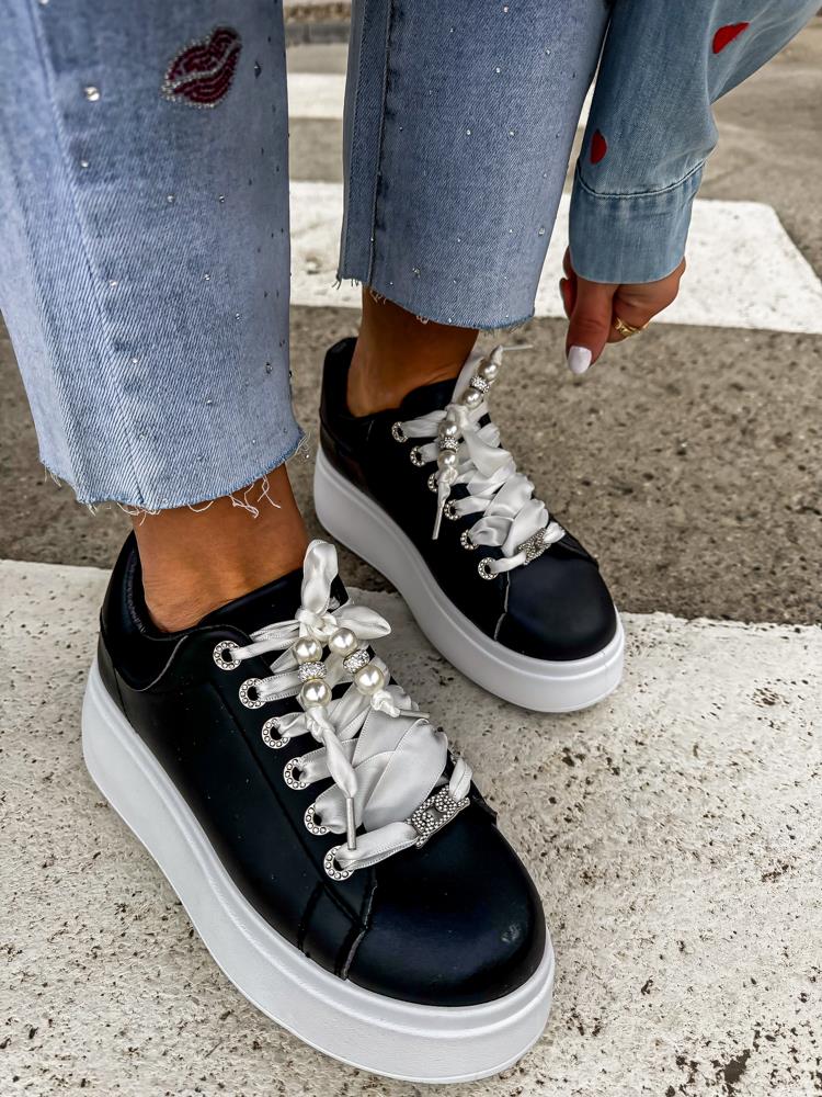 efashion s.r.o. - DOB;Accesoires;Schuhe;Young Fashion - Medvedov