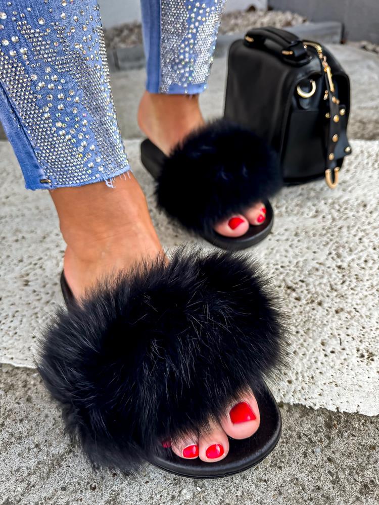 efashion s.r.o. - DOB;Accesoires;Schuhe;Young Fashion - Medvedov