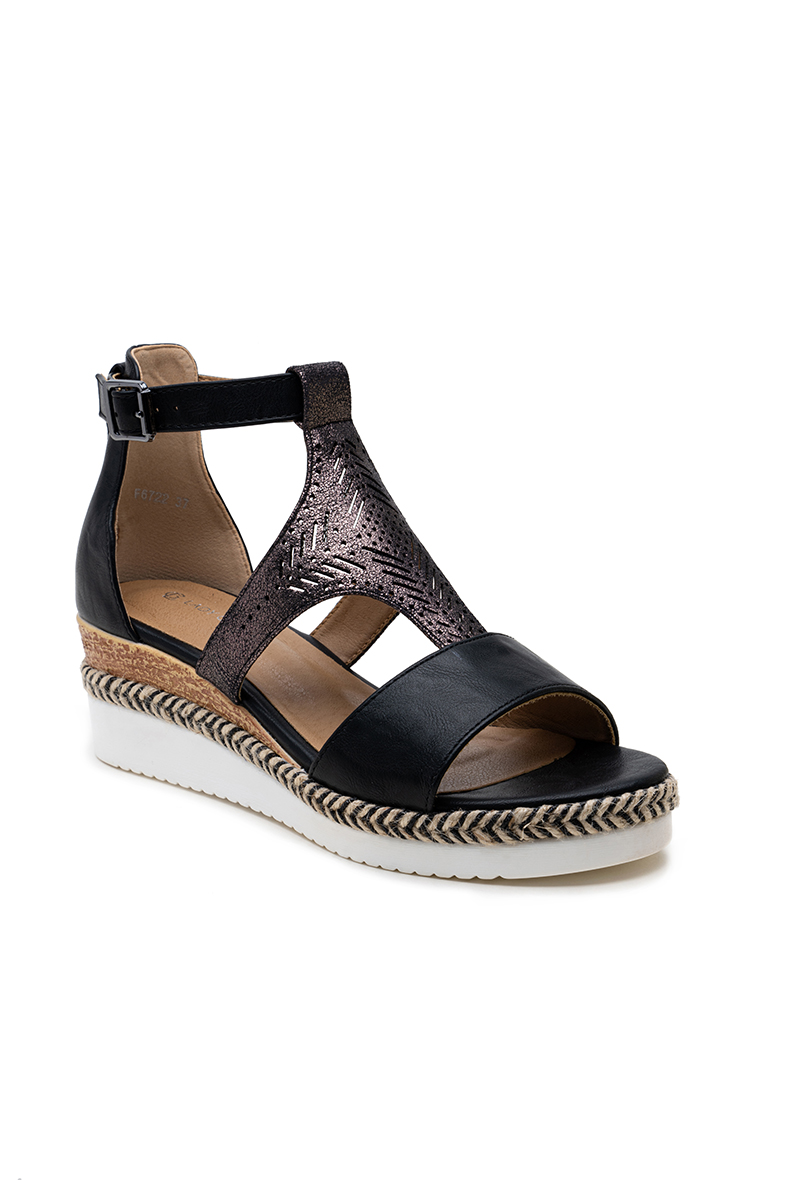 Lujah Shoes (Schuhgrosshandel)