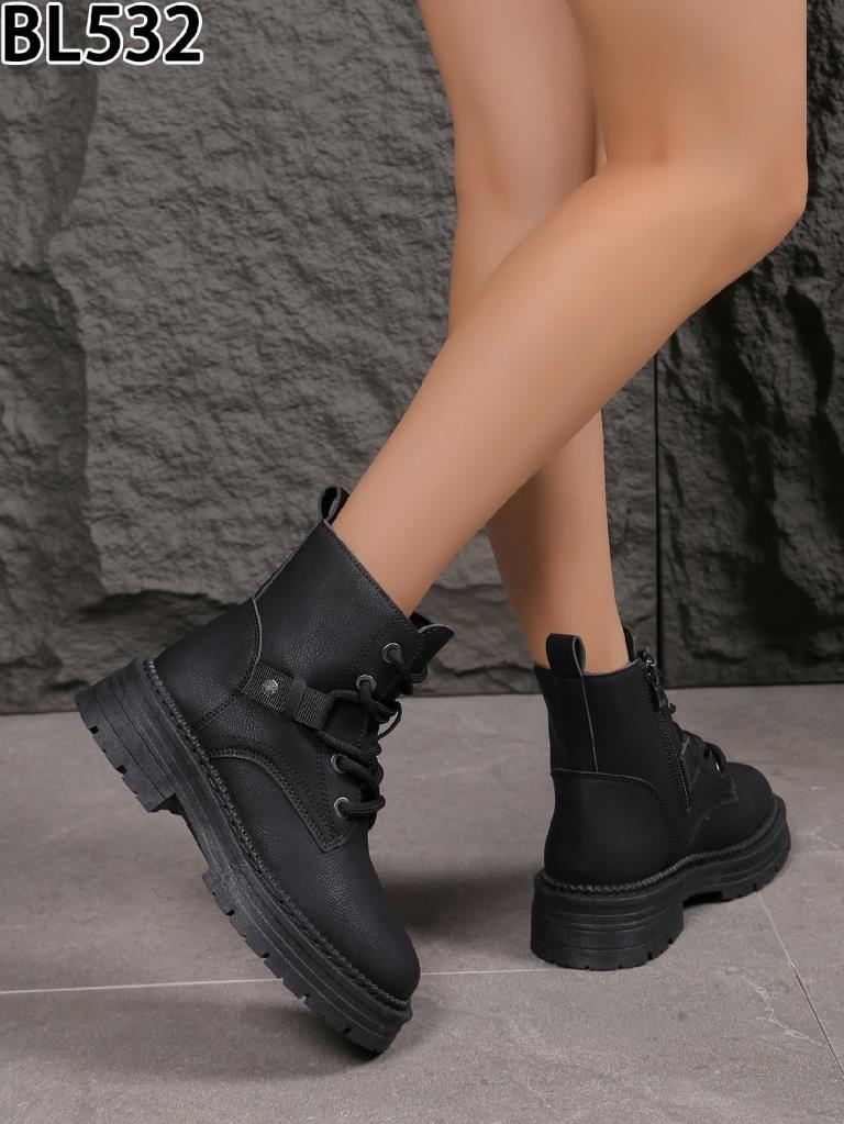 Lujah Shoes (Schuhgrosshandel)