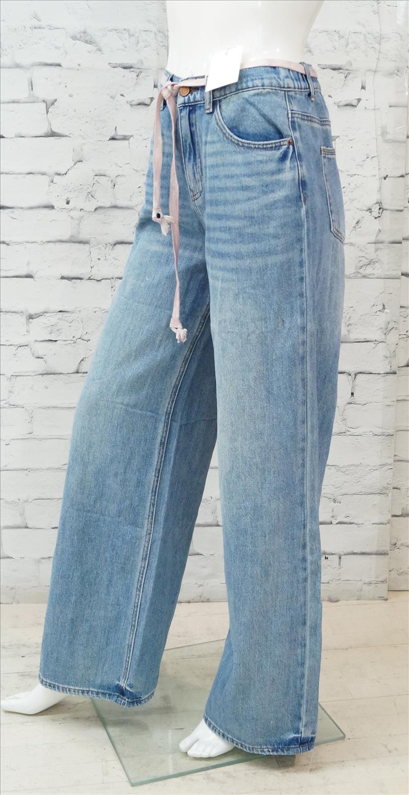 Bhatti Mode GmbH - Young fashion, DOB - Blusen, Hosen Jacken, Jeans, Kleider, Pullover etc.