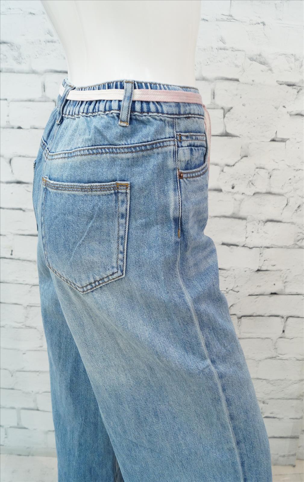 Bhatti Mode GmbH - Young fashion, DOB - Blusen, Hosen Jacken, Jeans, Kleider, Pullover etc.