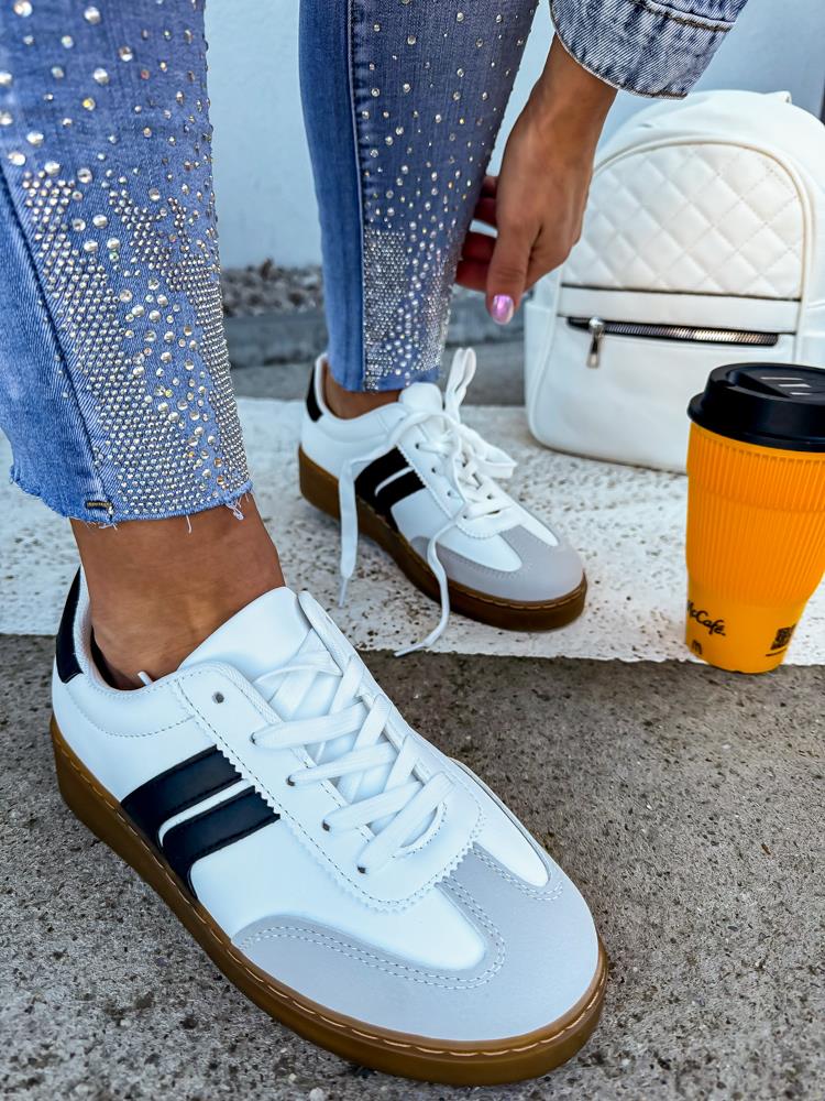 efashion s.r.o. - DOB;Accesoires;Schuhe;Young Fashion - Medvedov