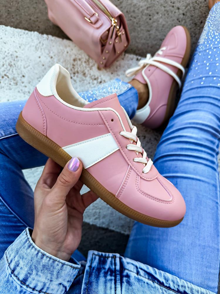 efashion s.r.o. - DOB;Accesoires;Schuhe;Young Fashion - Medvedov
