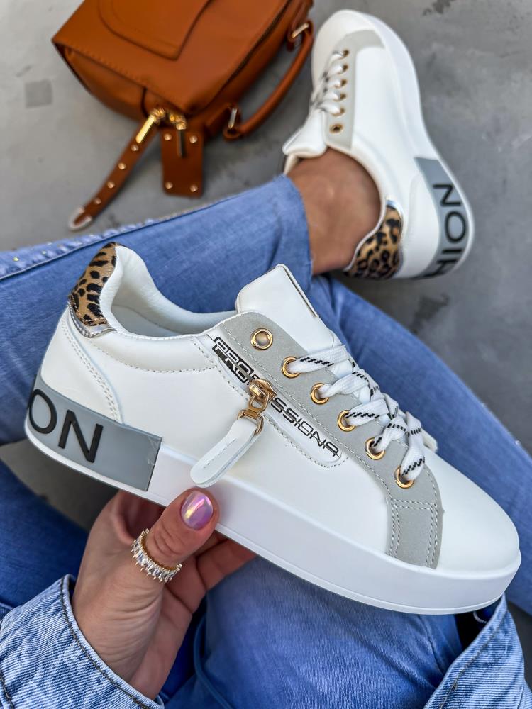 efashion s.r.o. - DOB;Accesoires;Schuhe;Young Fashion - Medvedov