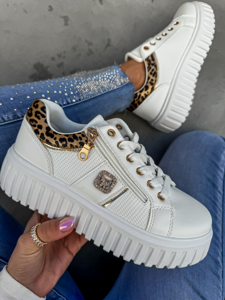 efashion s.r.o. - DOB;Accesoires;Schuhe;Young Fashion - Medvedov