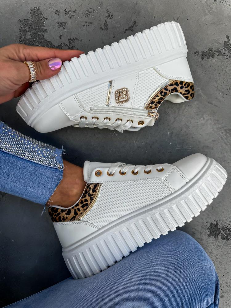 efashion s.r.o. - DOB;Accesoires;Schuhe;Young Fashion - Medvedov