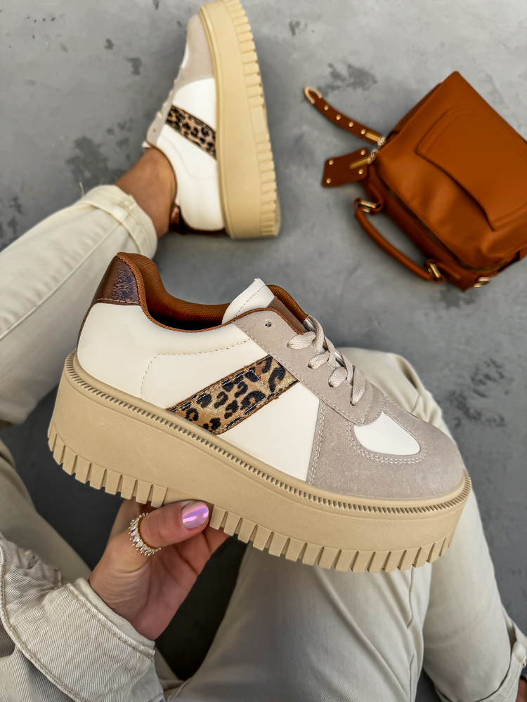 efashion s.r.o. - DOB;Accesoires;Schuhe;Young Fashion - Medvedov
