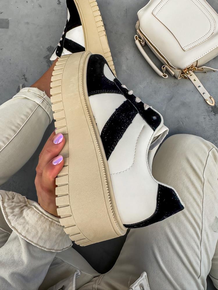 efashion s.r.o. - DOB;Accesoires;Schuhe;Young Fashion - Medvedov