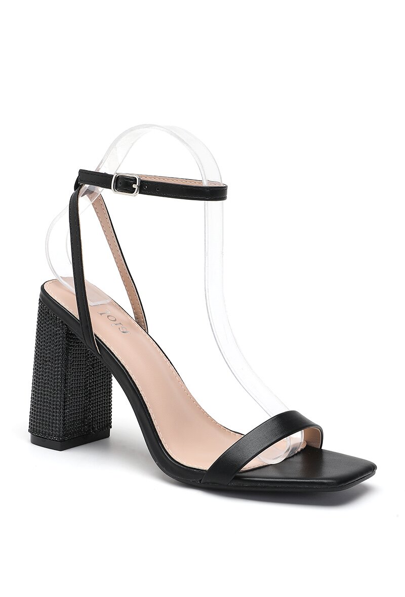 Lujah Shoes (Schuhgrosshandel)