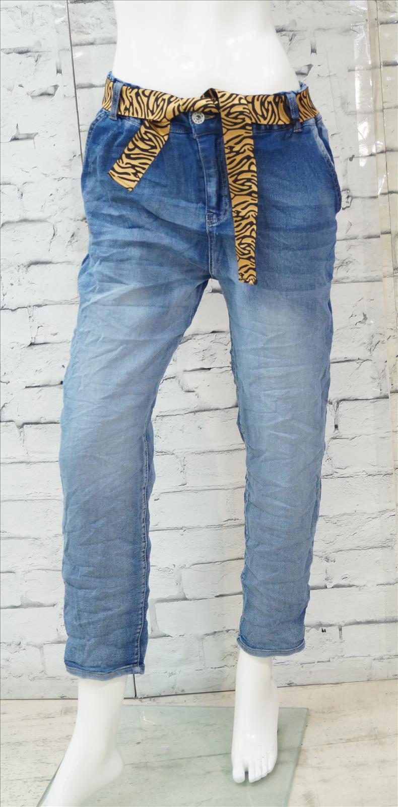 Bhatti Mode GmbH - Young fashion, DOB - Blusen, Hosen Jacken, Jeans, Kleider, Pullover etc.