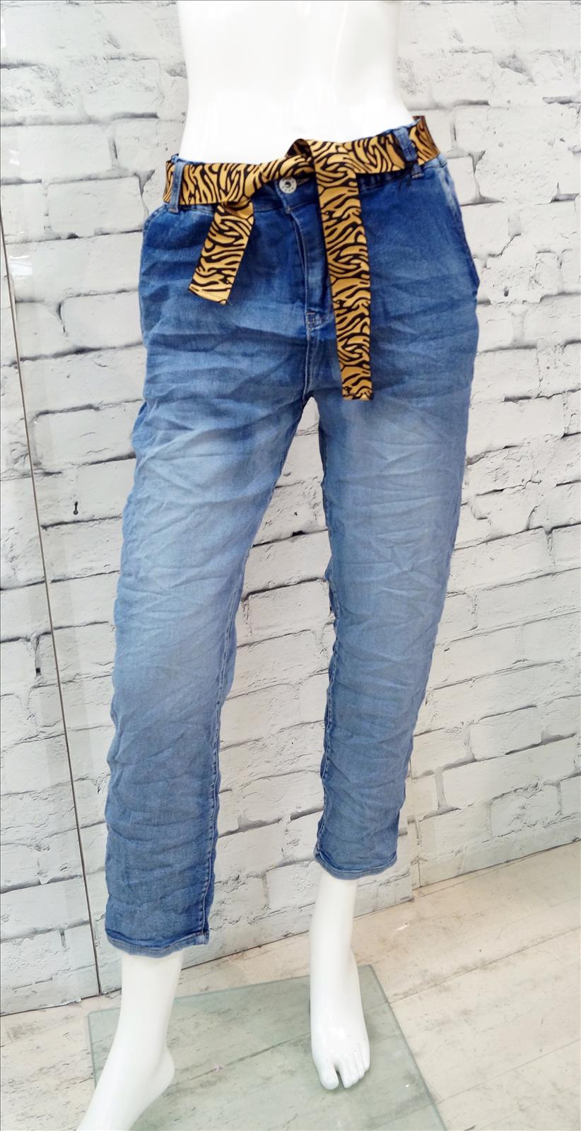 Bhatti Mode GmbH - Young fashion, DOB - Blusen, Hosen Jacken, Jeans, Kleider, Pullover etc.