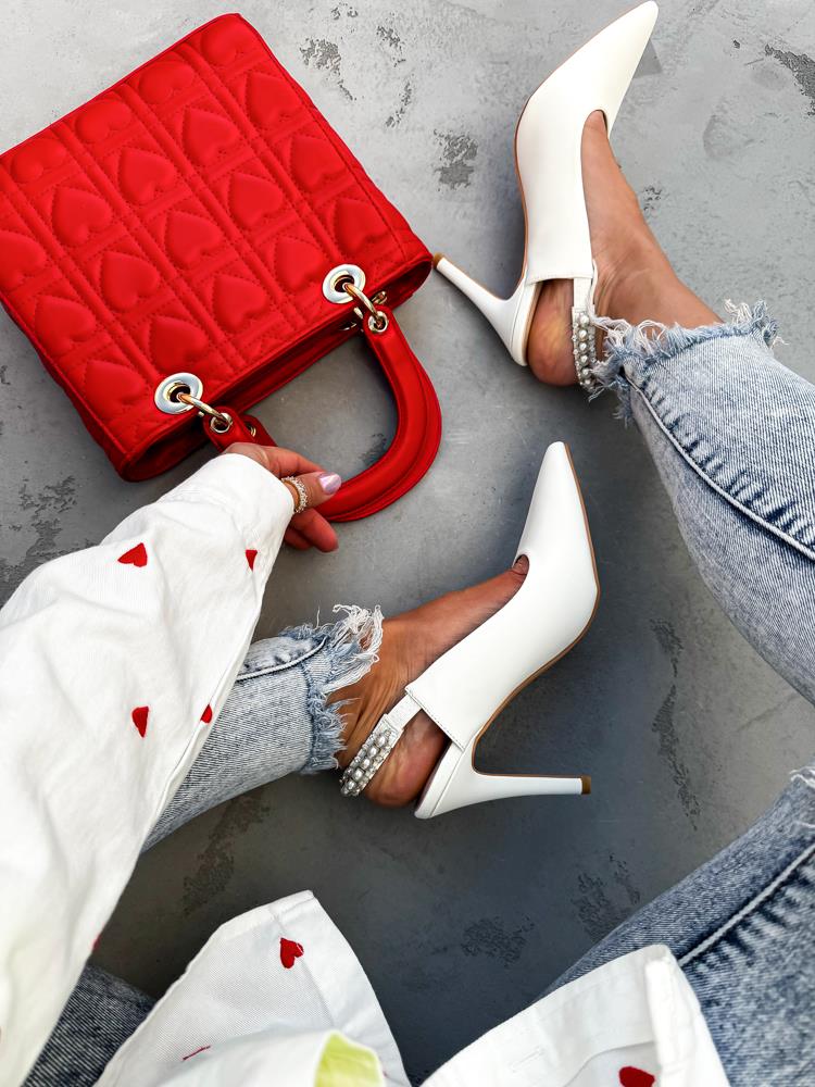 efashion s.r.o. - DOB;Accesoires;Schuhe;Young Fashion - Medvedov