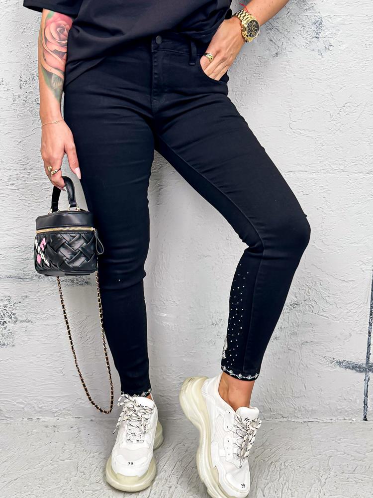 efashion s.r.o. - DOB;Accesoires;Schuhe;Young Fashion - Medvedov