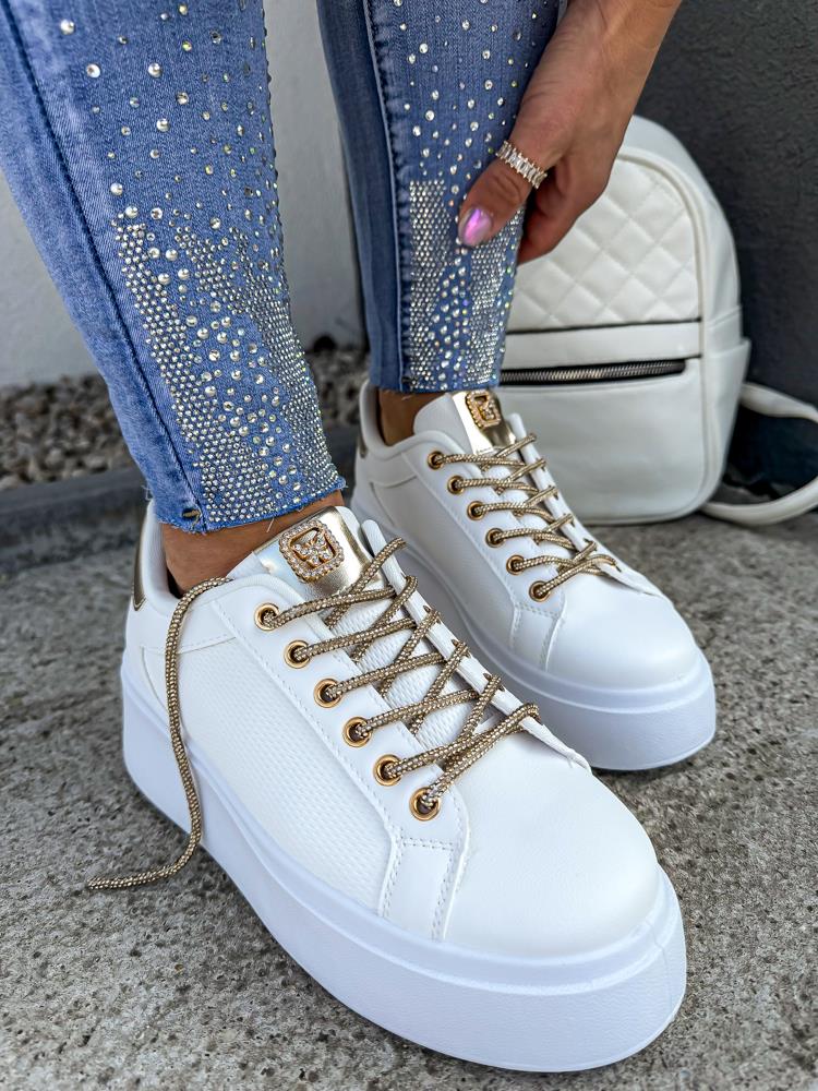 efashion s.r.o. - DOB;Accesoires;Schuhe;Young Fashion - Medvedov