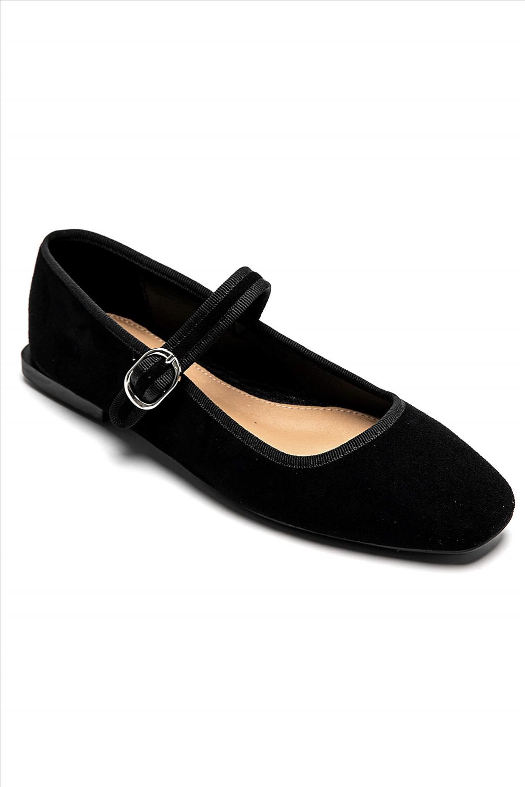 Lujah Shoes (Schuhgrosshandel)