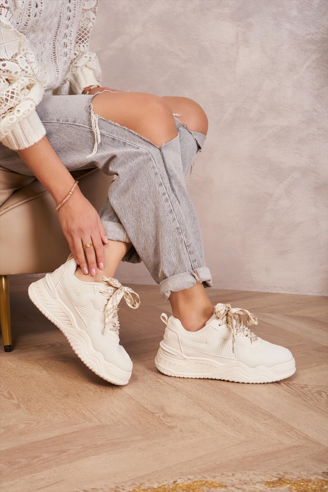 Lujah Shoes (Schuhgrosshandel)