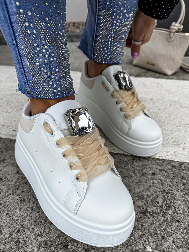 efashion s.r.o. - DOB;Accesoires;Schuhe;Young Fashion - Medvedov