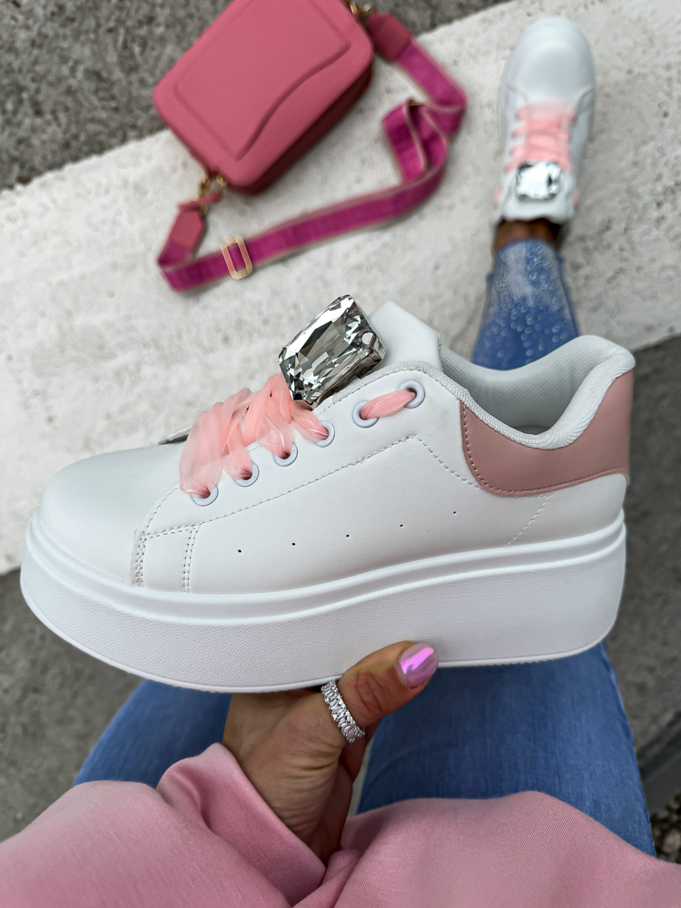 efashion s.r.o. - DOB;Accesoires;Schuhe;Young Fashion - Medvedov