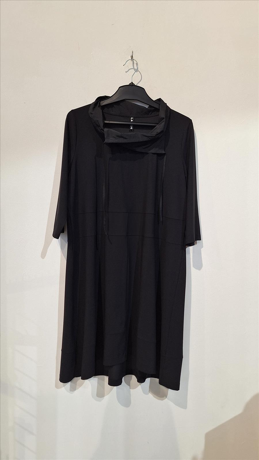 Modevertrieb Iryna Zeidler - DOB, Accessoires, Große Größen - MÜnchen