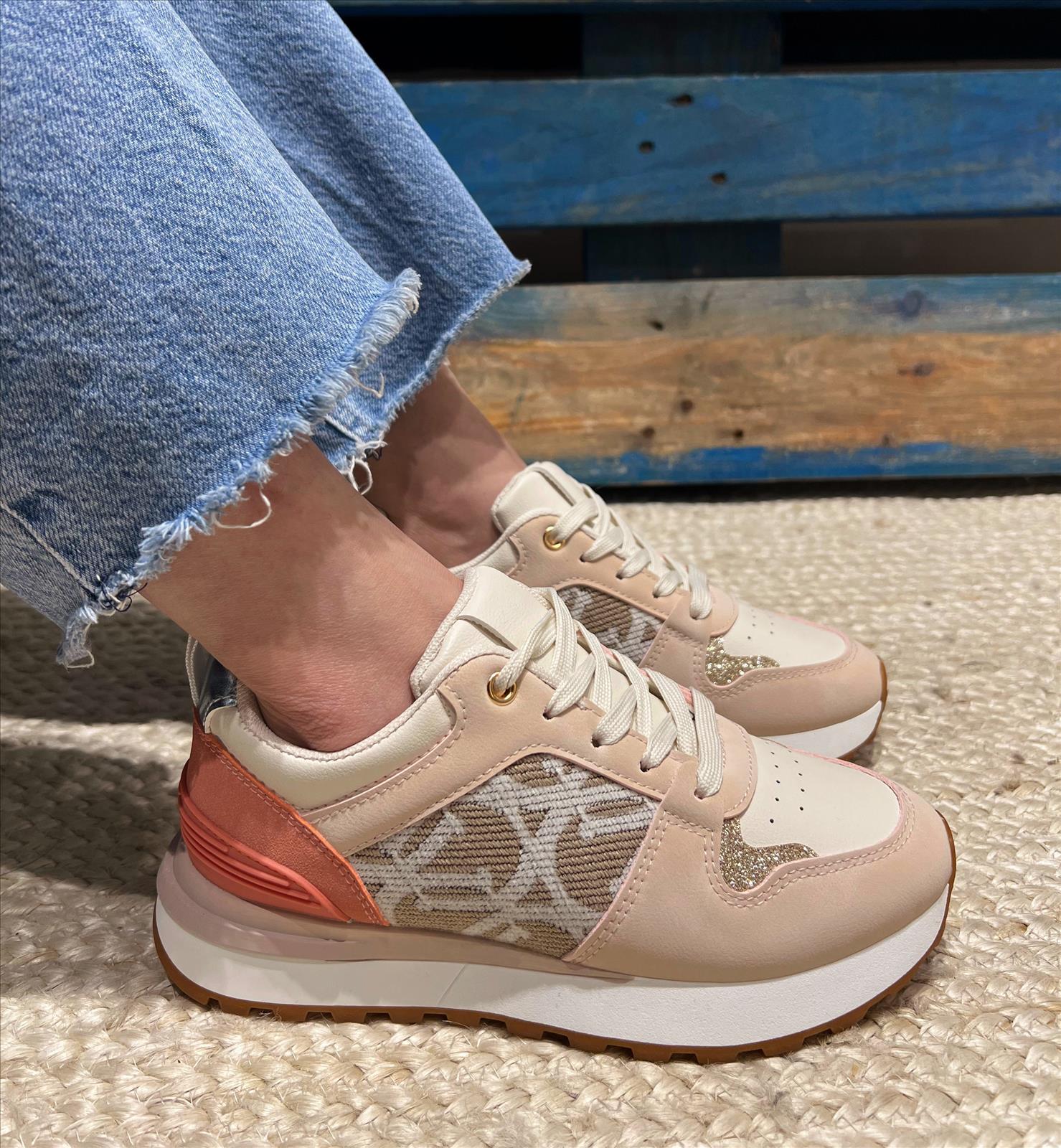 Lujah Shoes (Schuhgrosshandel)