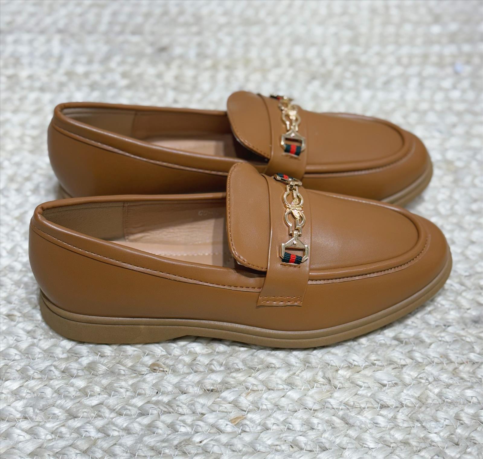 Lujah Shoes (Schuhgrosshandel)
