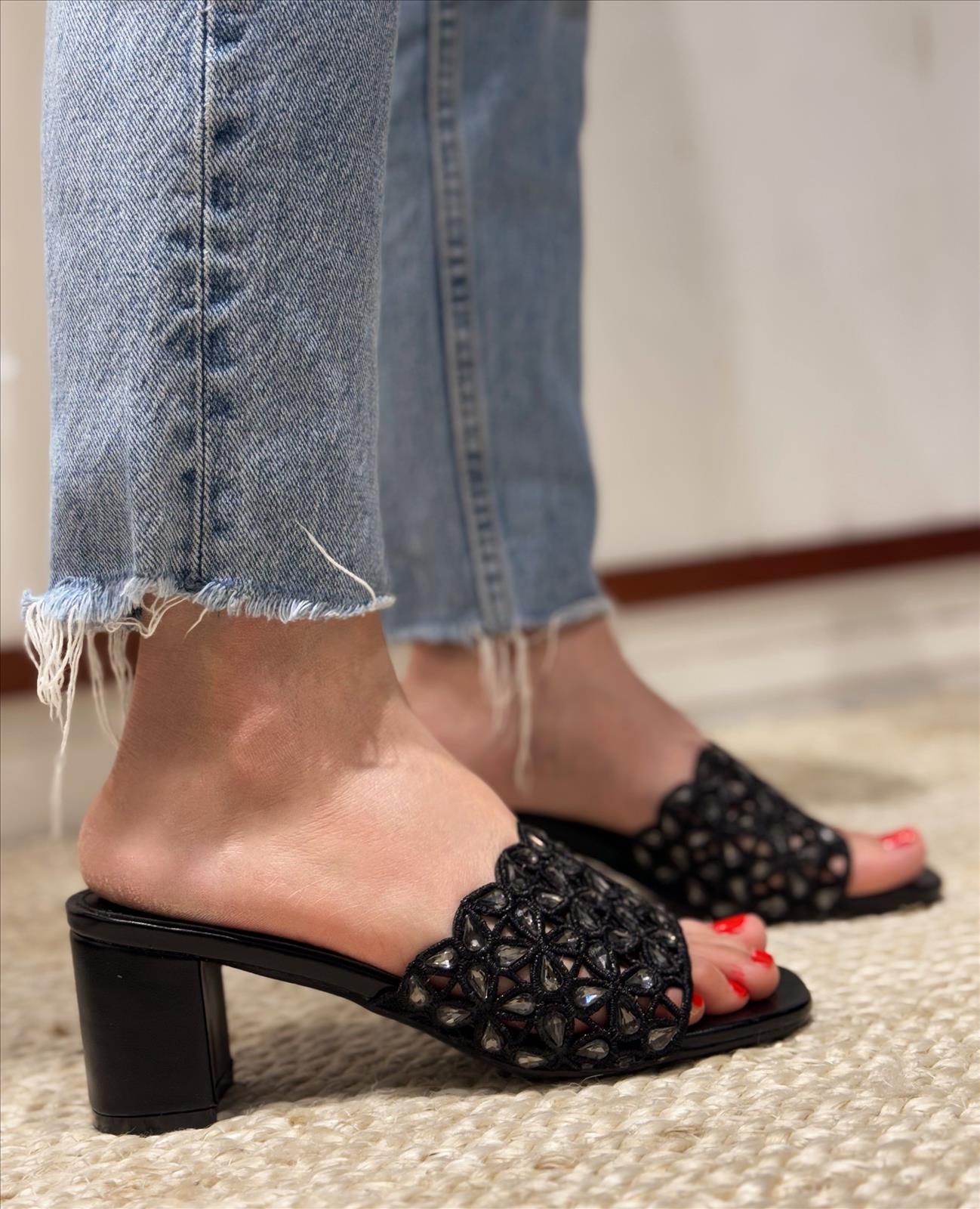 Lujah Shoes (Schuhgrosshandel)