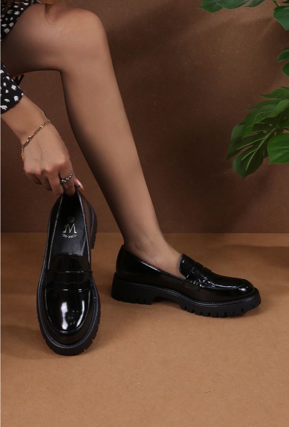 Lujah Shoes (Schuhgrosshandel)