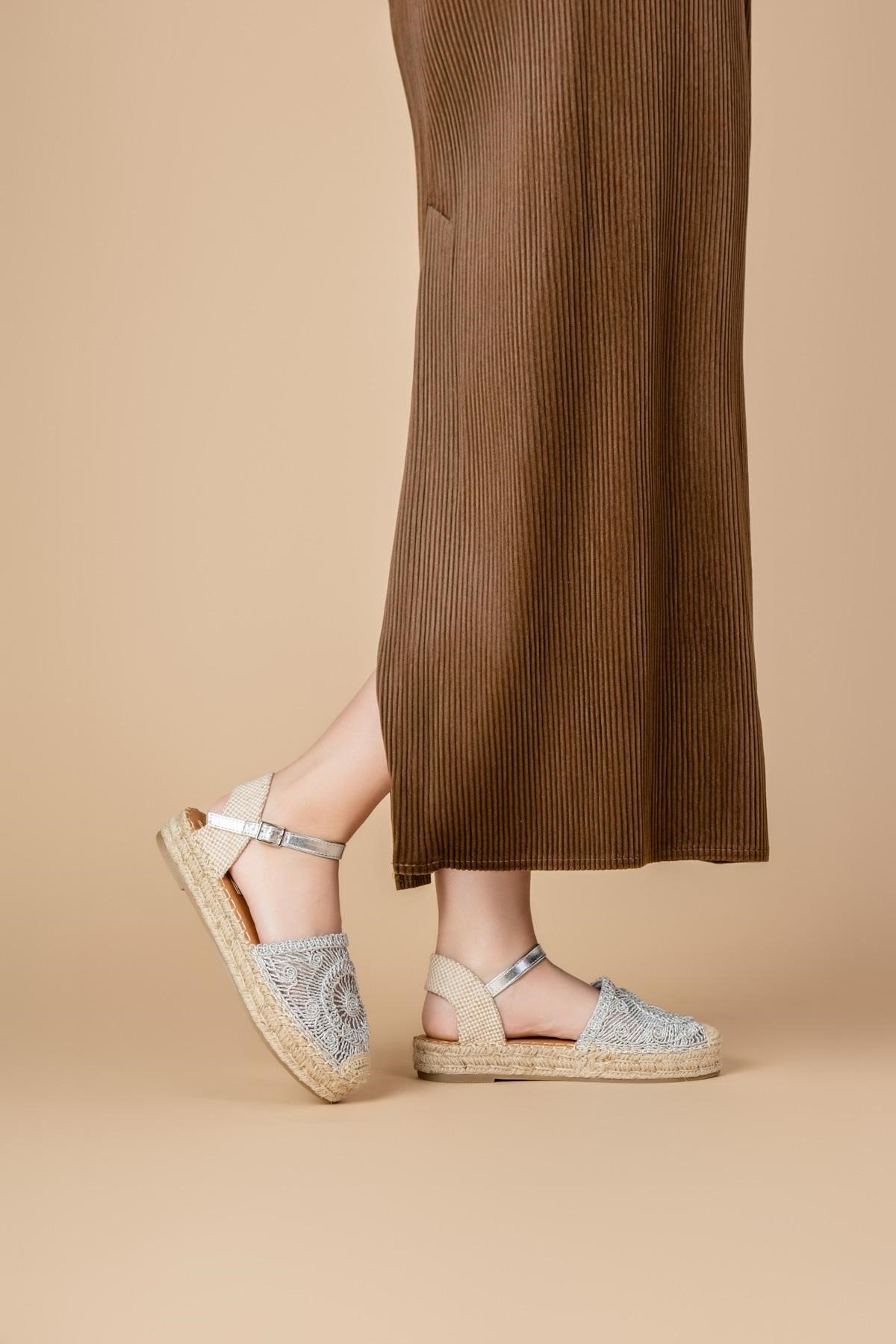 Lujah Shoes (Schuhgrosshandel)