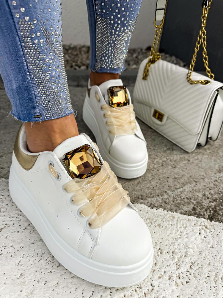 efashion s.r.o. - DOB;Accesoires;Schuhe;Young Fashion - Medvedov