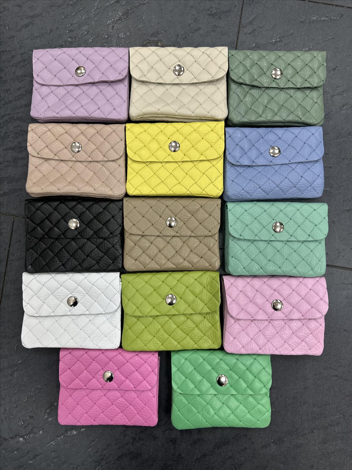 JACKY & JUSTIN GMBH - Damenaccessoires, Lederwaren