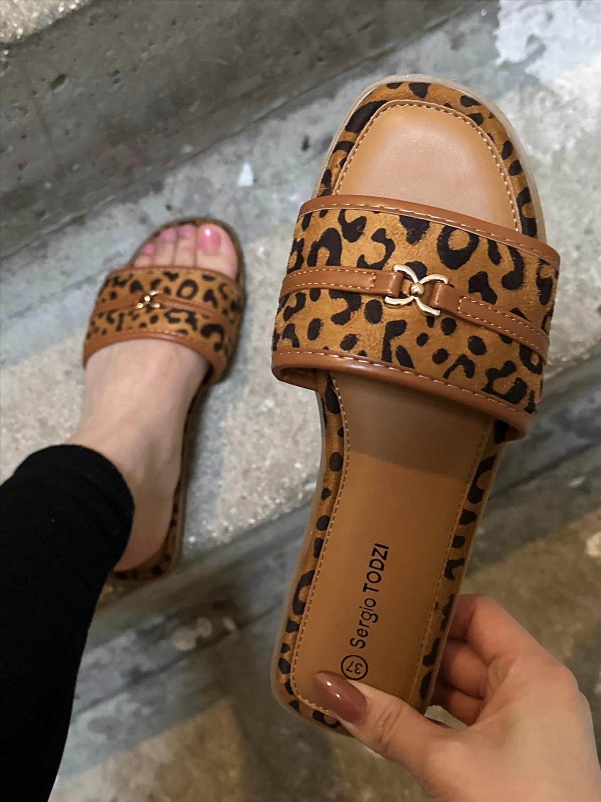 Lujah Shoes (Schuhgrosshandel)