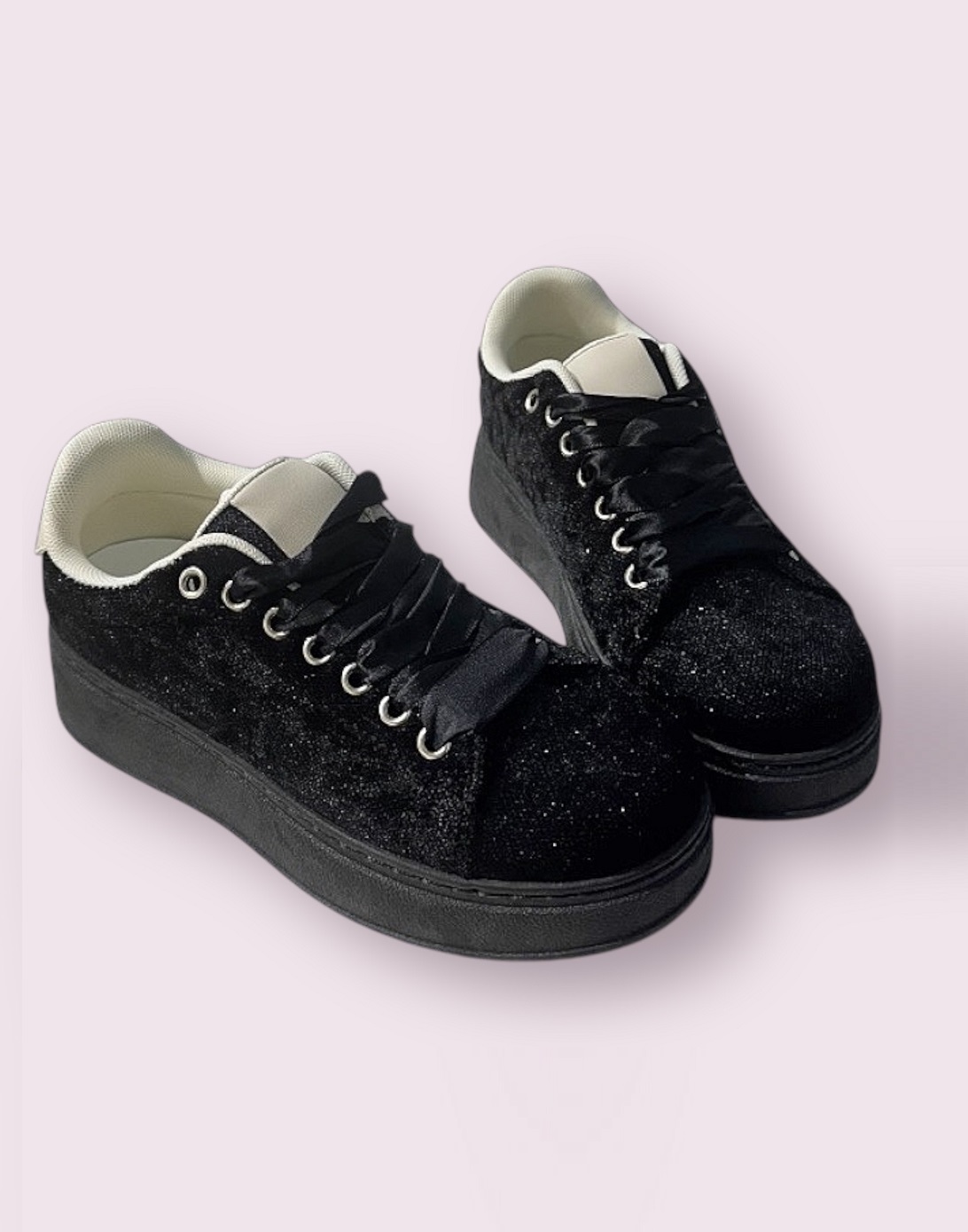 Lujah Shoes (Schuhgrosshandel)