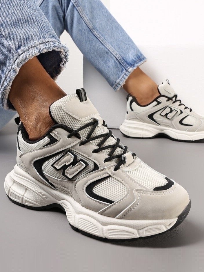 Lujah Shoes (Schuhgrosshandel)