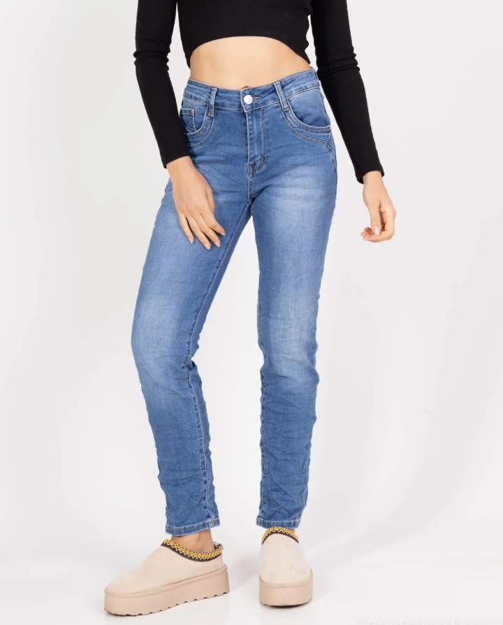 LB new fashion GmbH & Co KG - DOB, Accessoires, Young Fashion, Big Sizes - Eschborn