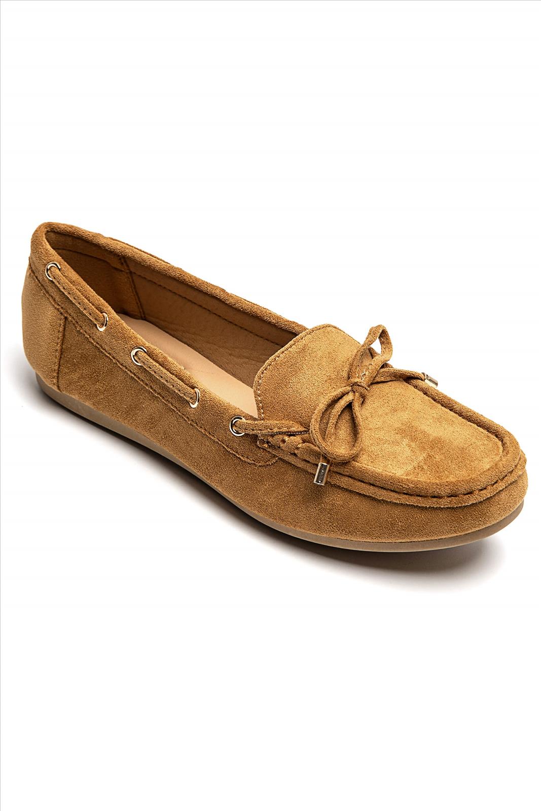 Lujah Shoes (Schuhgrosshandel)