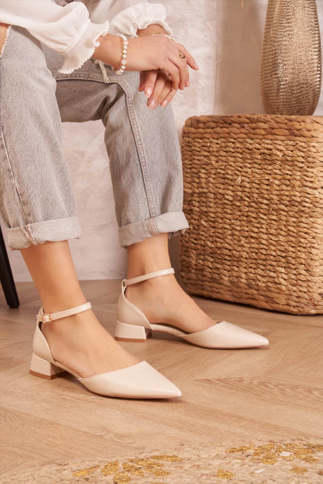 Lujah Shoes (Schuhgrosshandel)