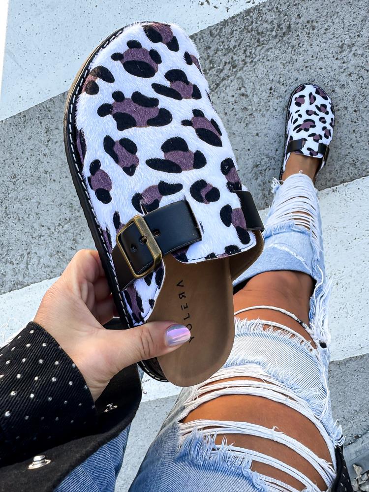 efashion s.r.o. - DOB;Accesoires;Schuhe;Young Fashion - Medvedov