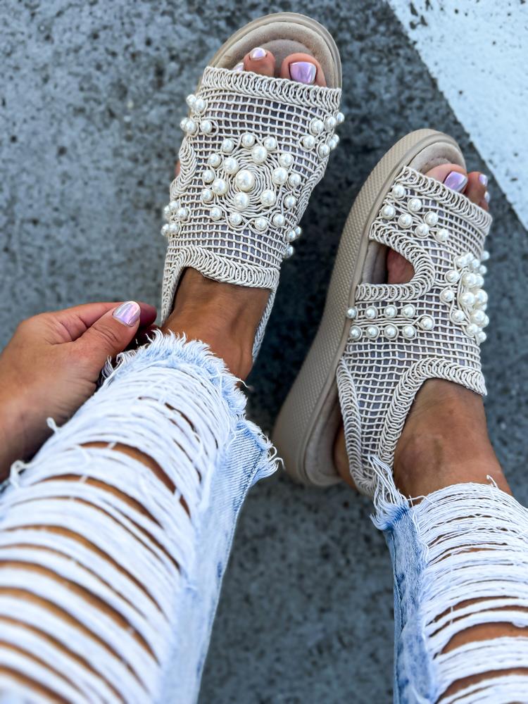 efashion s.r.o. - DOB;Accesoires;Schuhe;Young Fashion - Medvedov
