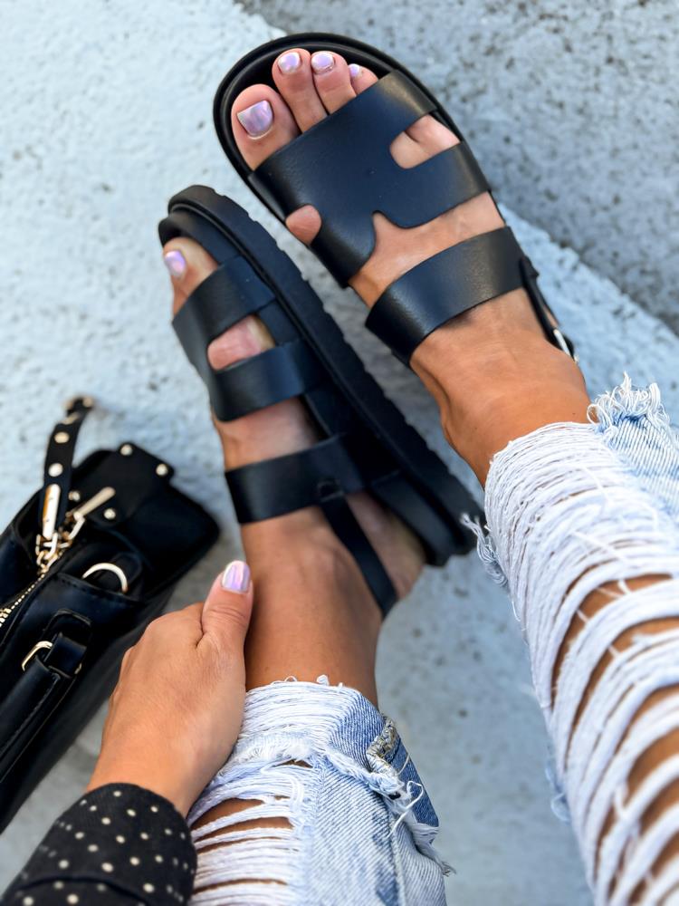 efashion s.r.o. - DOB;Accesoires;Schuhe;Young Fashion - Medvedov