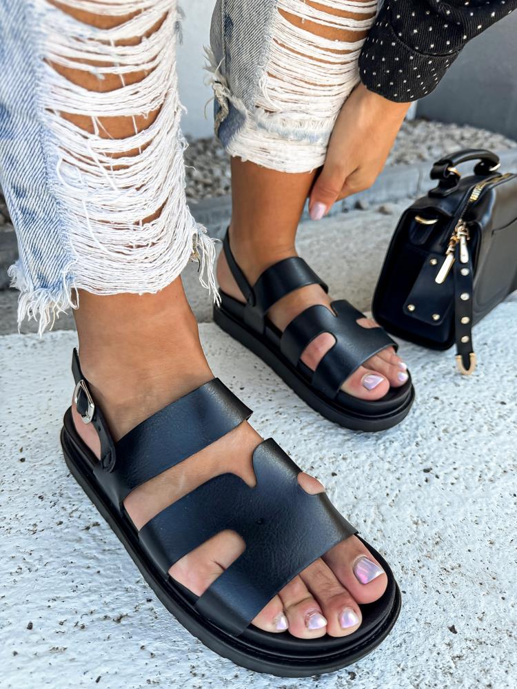 efashion s.r.o. - DOB;Accesoires;Schuhe;Young Fashion - Medvedov