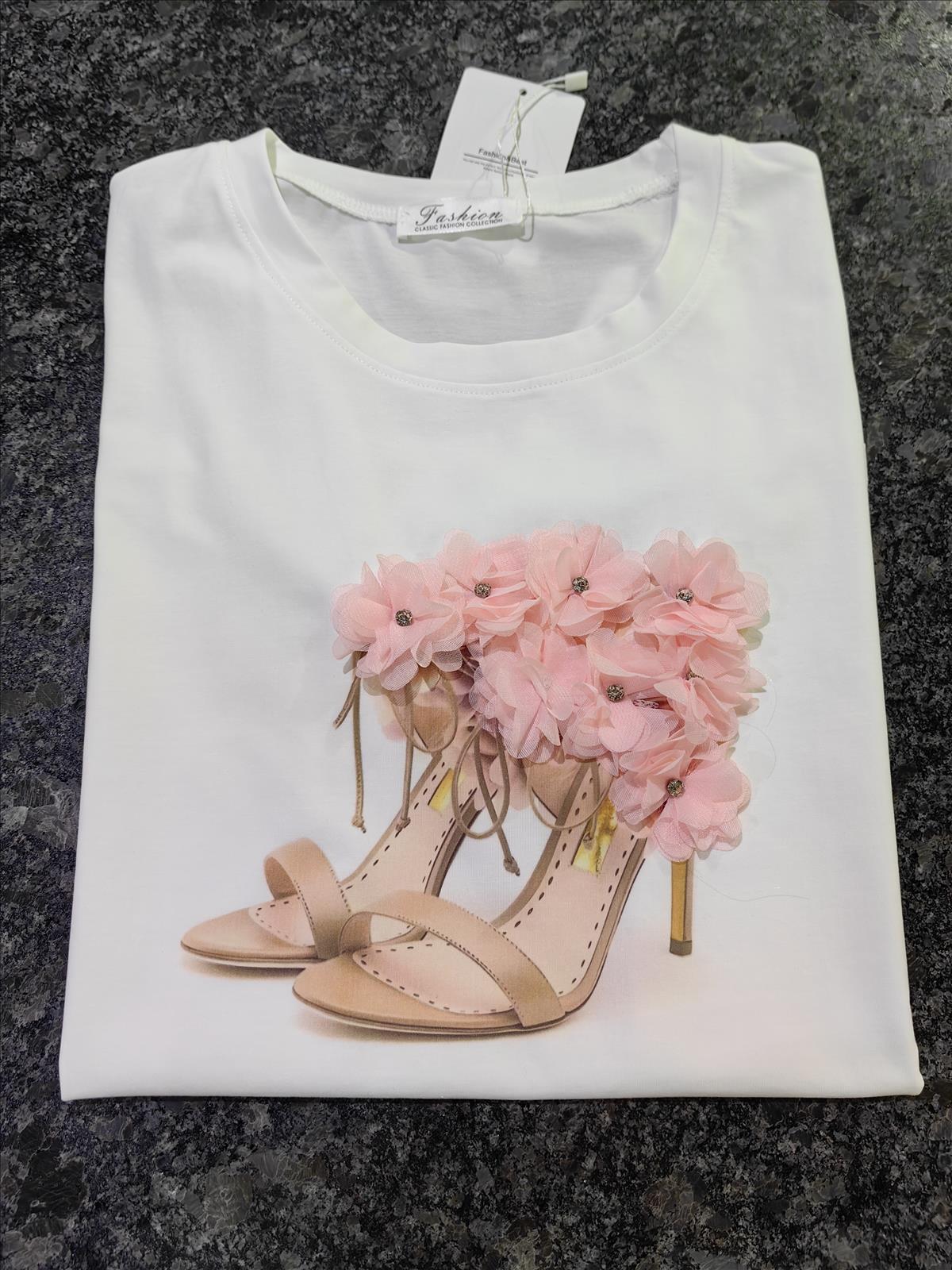 Miss Furs GmbH - MISS FURS Damenmode - Accessoires, Sportswear, Jeans, Tops, Bags
