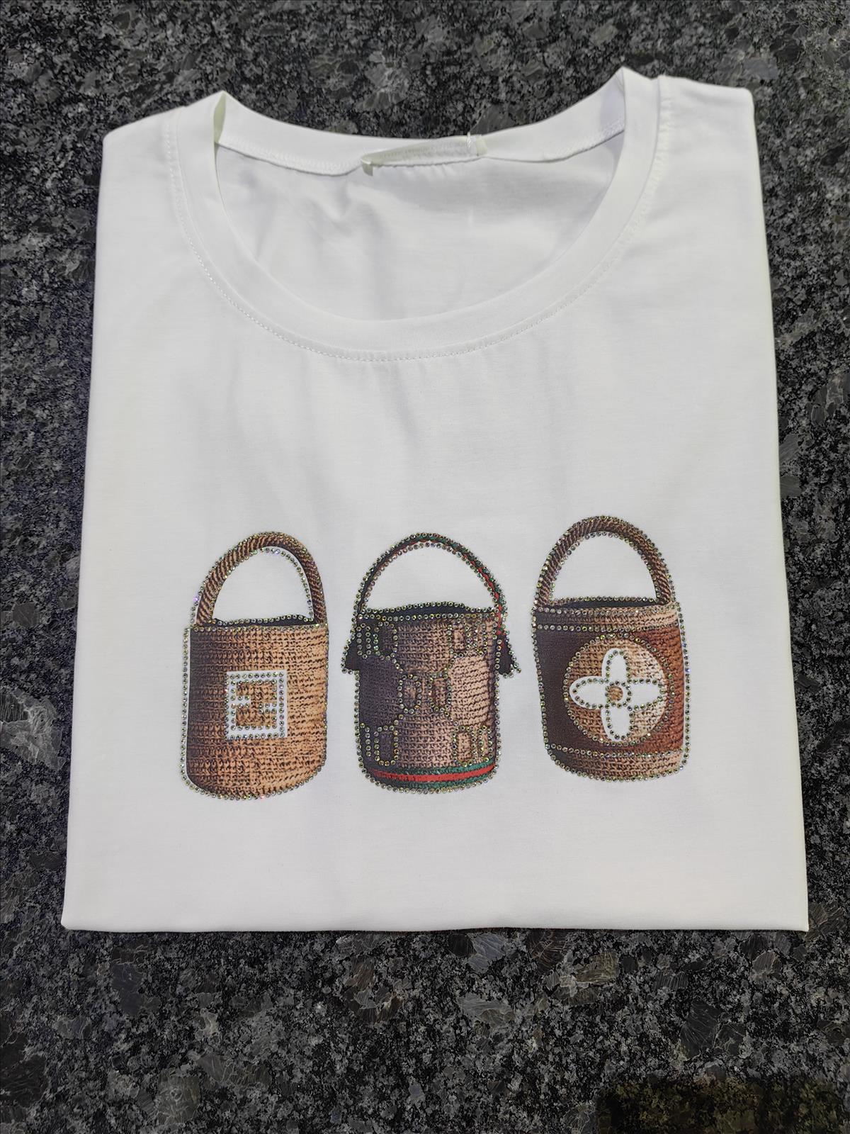 Miss Furs GmbH - MISS FURS Damenmode - Accessoires, Sportswear, Jeans, Tops, Bags