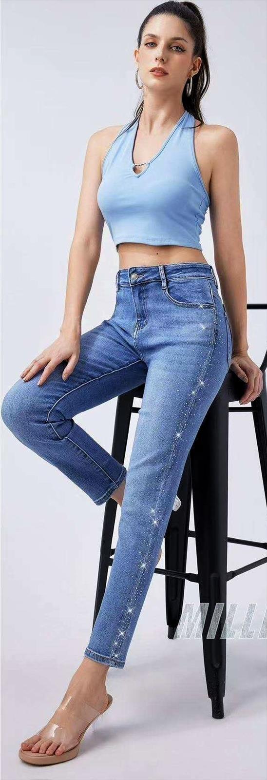 LB new fashion GmbH & Co KG - DOB, Accessoires, Young Fashion, Big Sizes - Eschborn