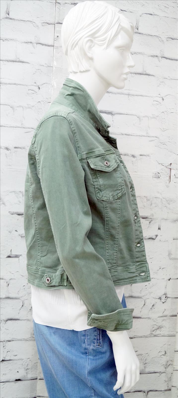 Bhatti Mode GmbH - Young fashion, DOB - Blusen, Hosen Jacken, Jeans, Kleider, Pullover etc.