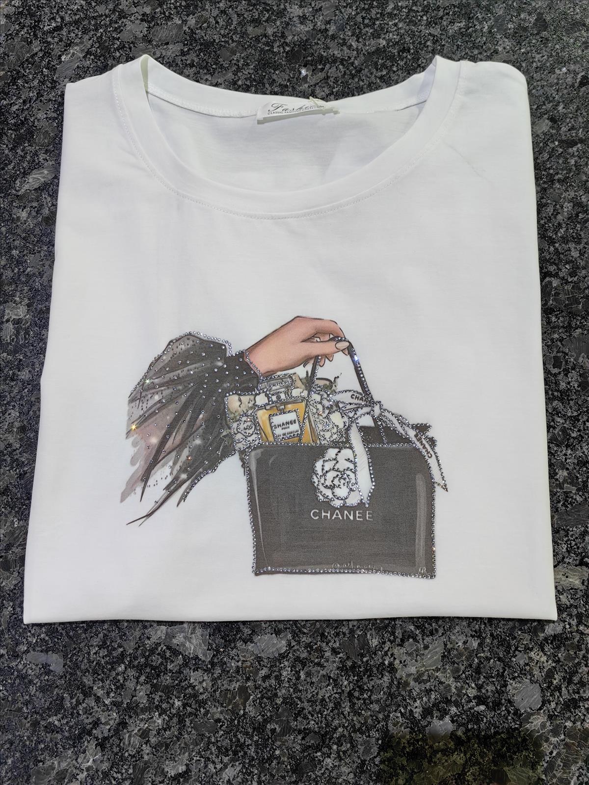 Miss Furs GmbH - MISS FURS Damenmode - Accessoires, Sportswear, Jeans, Tops, Bags