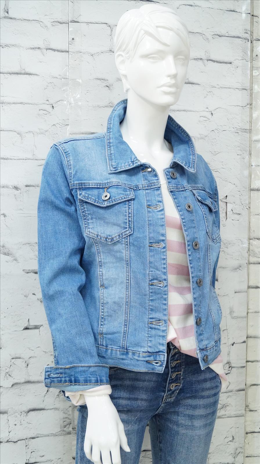 Bhatti Mode GmbH - Young fashion, DOB - Blusen, Hosen Jacken, Jeans, Kleider, Pullover etc.